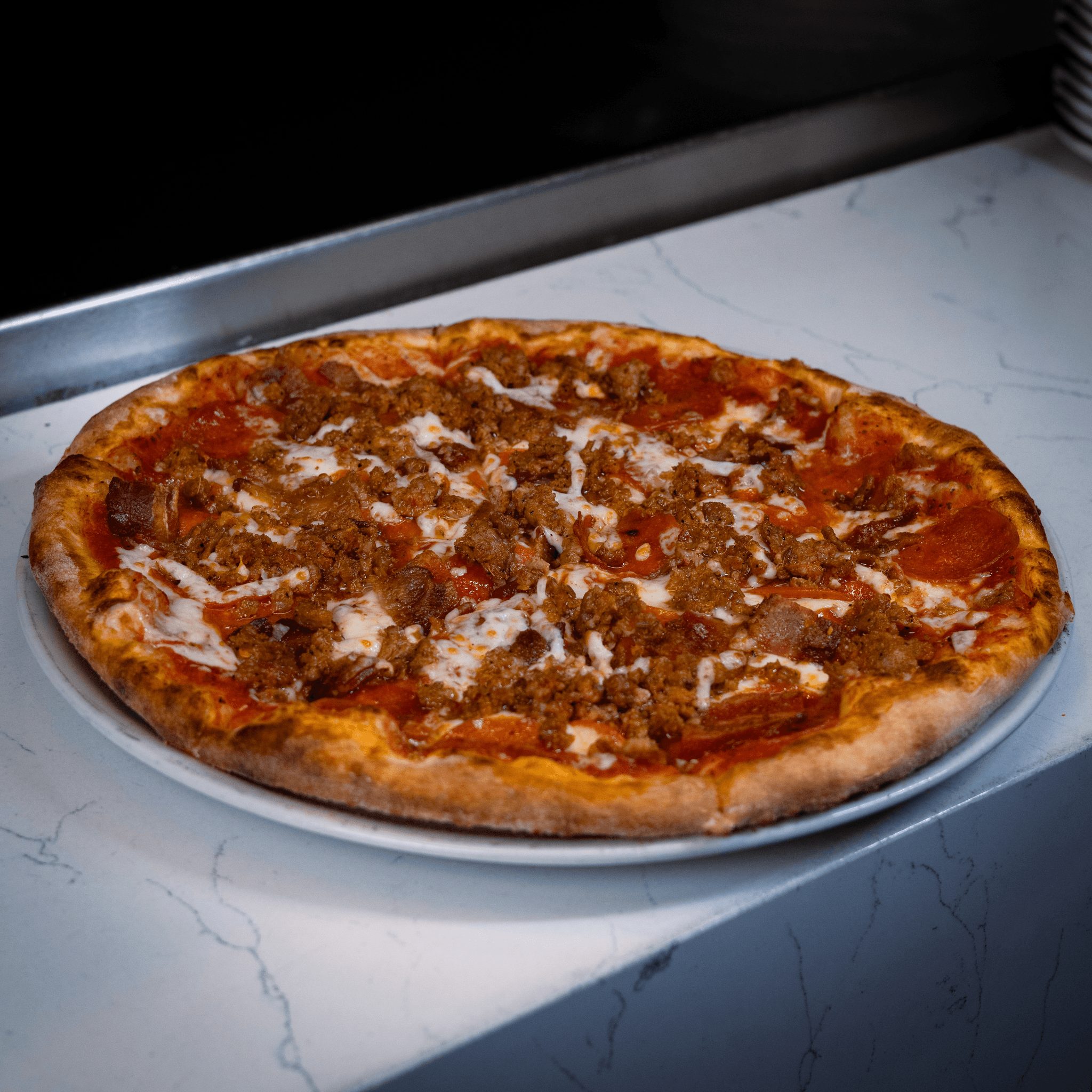Carne Pizza.